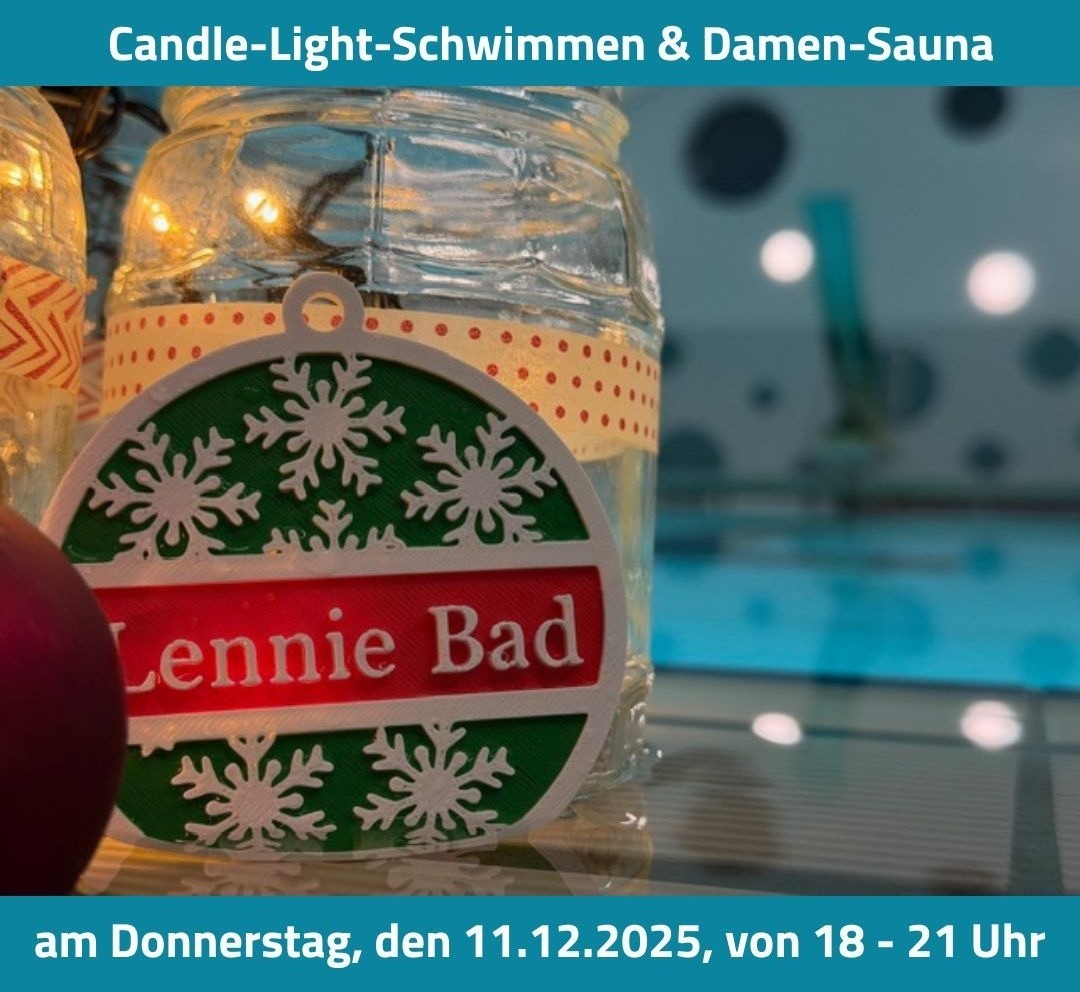 Einladung zum Candle-Light-Schwimmen - 1 Das Schwimmbad "LennieBad" mit einer Kerze davor und einer Weihnachtskugel mit der Aufschrift "LennieBad"