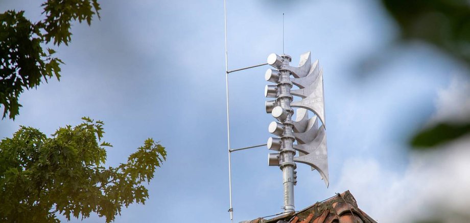 Bundesweiter Warntag Sirene auf dem Dach