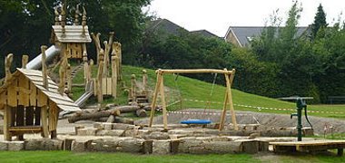 Kinderspielplatz am Mehrgenerationenplatz im Bürgerpark der Gemeinde Lengerich