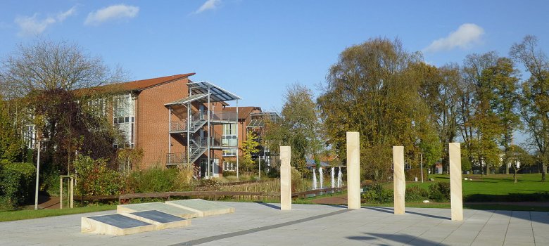 Kriegerdenkmal Gemeinde Lengerich Neugestaltung des Kriegerdenkmals im Zusammenhang mit dem Ausbau der Kirchstraße