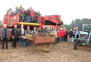 Kartoffelernte begeisterte Jung und Alt
