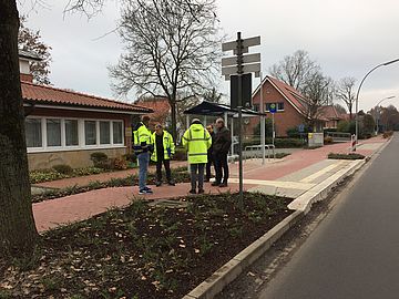 Abnahme der Haltestelle an der Volksbank in Gersten
