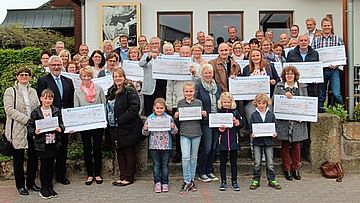 Spendenübergabe in Spelle - Foto:LT Bremkamp